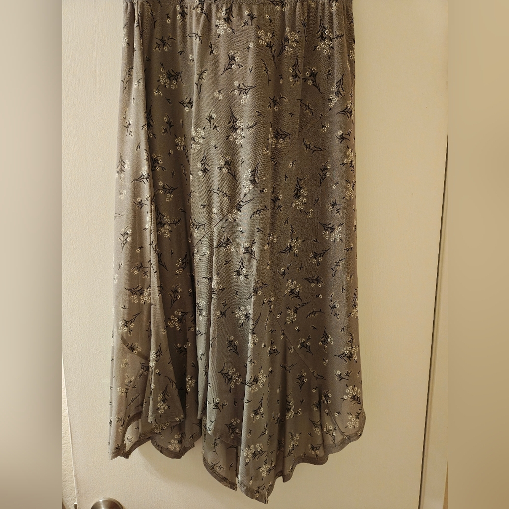 A-line, below the knee skirt.